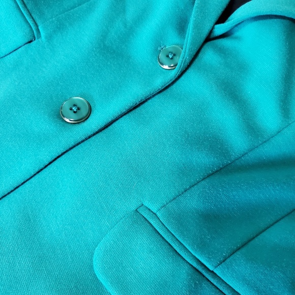 Reitmans blazers - Picture 3 of 8